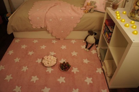 Lorena Canals Dywan bawełniany Pink Stars White 120 x 160 cm Lorena Canals Dywan bawełniany Pink Stars White 120 x 160 cm
