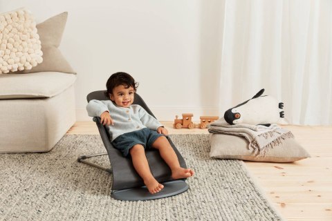 BABYBJORN - leżaczek BLISS Woven - Antracytowy + zabawka do leżaczka BALANCE Googly Eyes BABYBJORN - leżaczek BLISS Woven - Antracytowy + zabawka do leżaczka BALANCE Googly Eyes