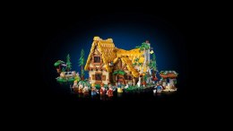 LEGO Klocki Disney Classic 43242 Chatka Królewny Śnieżki i siedmiu krasnoludków