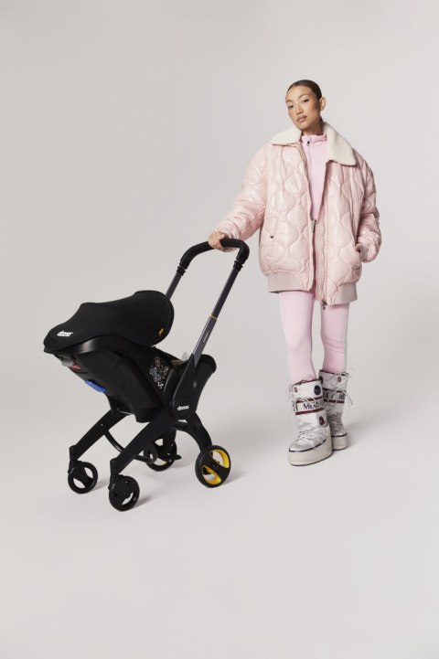 Doona - Mobilny fotelik samochodowy Doona i - Nitro Black Doona - Mobilny fotelik samochodowy Doona i - Nitro Black