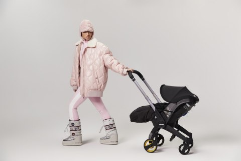 Doona - Mobilny fotelik samochodowy Doona i - Nitro Black Doona - Mobilny fotelik samochodowy Doona i - Nitro Black