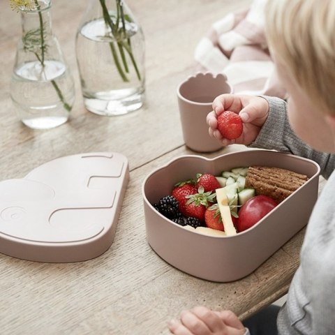Done by Deer Pudełko Lunchbox Kiddish Elphee Sand Done by Deer Pudełko Lunchbox Kiddish Elphee Sand