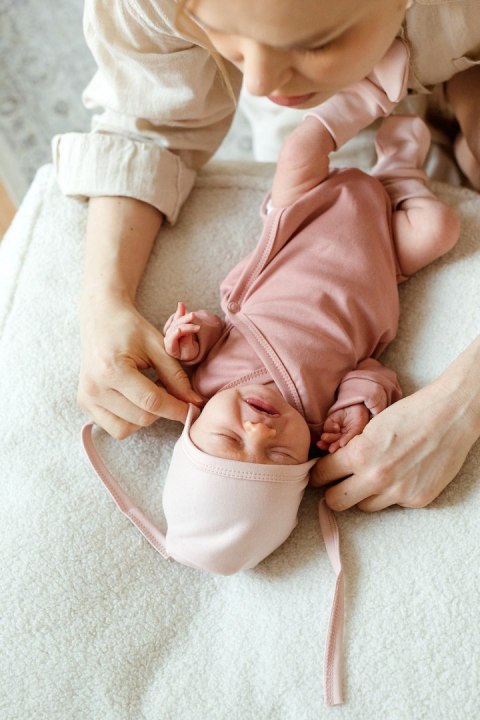 POOFI Body z długim rękawem POOFI kolor: herbaciana róża POOFI Body z długim rękawem POOFI kolor: herbaciana róża