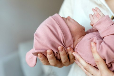 POOFI Body z długim rękawem POOFI kolor: herbaciana róża POOFI Body z długim rękawem POOFI kolor: herbaciana róża