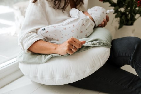 POOFI Wodoodporna poduszka do karmienia HYGIENIC kolor: szałwia POOFI Wodoodporna poduszka do karmienia HYGIENIC kolor: szałwia